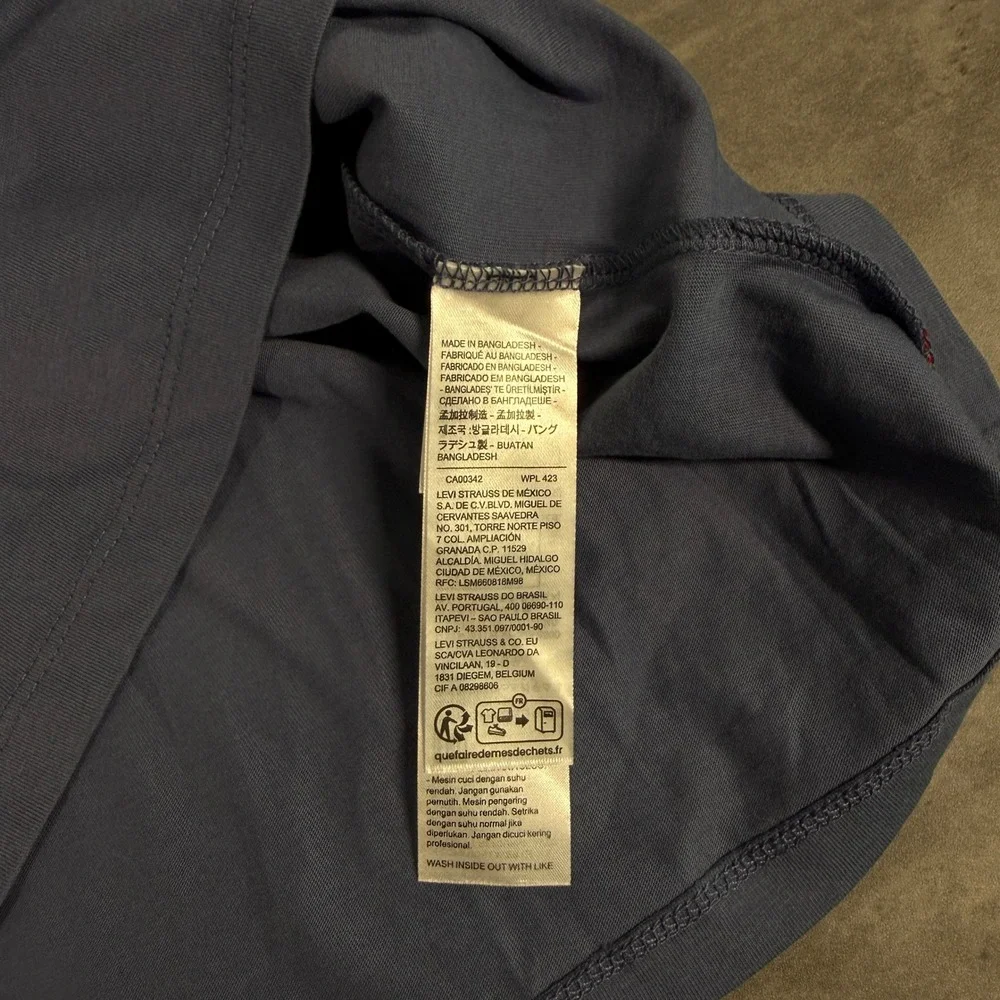 Levis Graphic T-Shirt Mens Large Blue Original Riveted Two Horse Logo‎ Tee